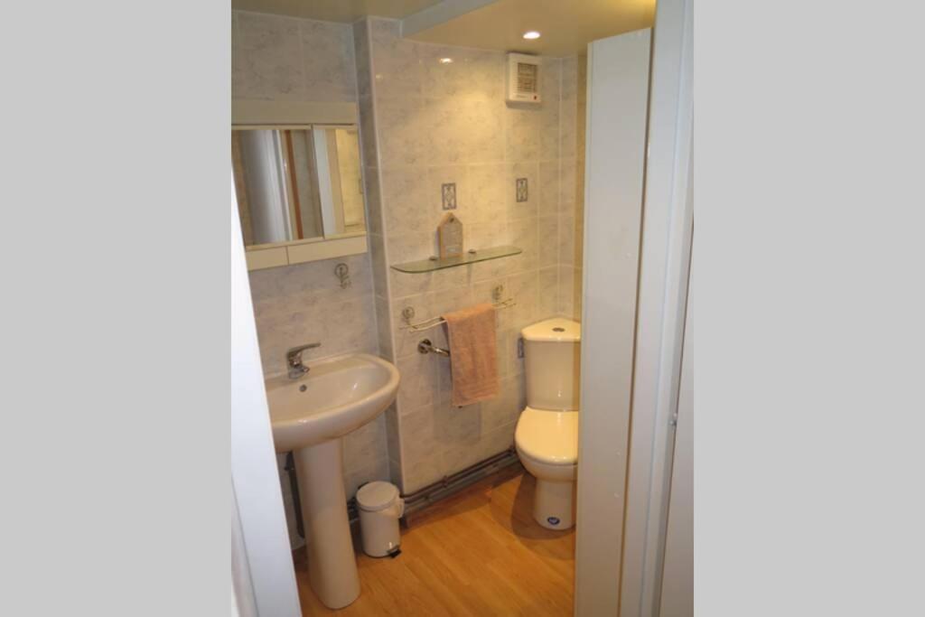 Les Petits self contained 2 bedroom apartment Molieres (Dordogne) Extérieur photo