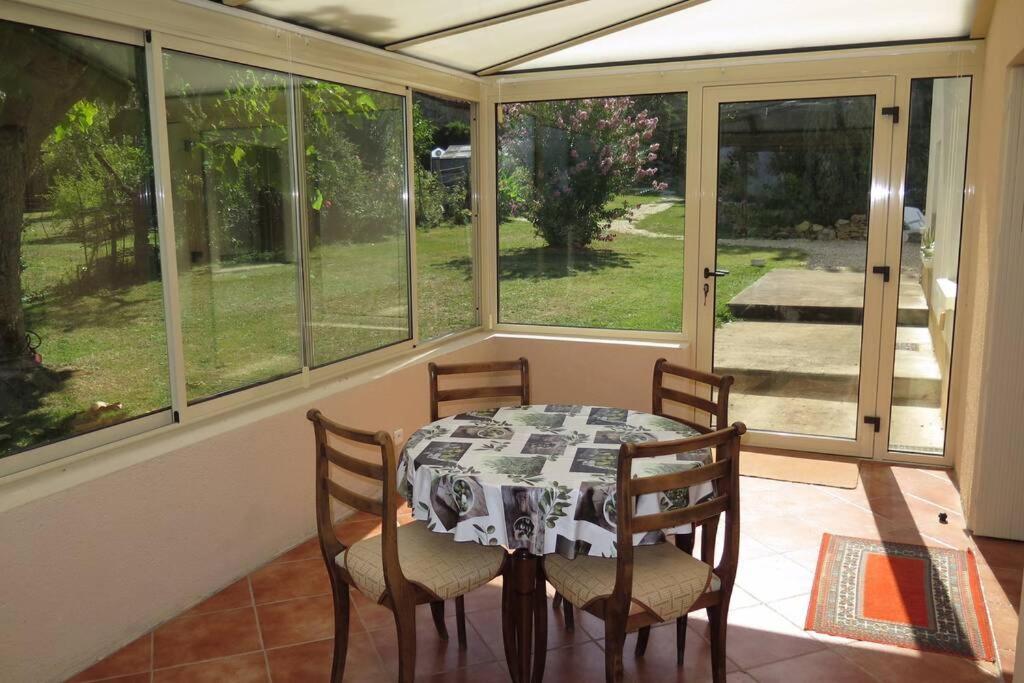 Les Petits self contained 2 bedroom apartment Molieres (Dordogne) Extérieur photo