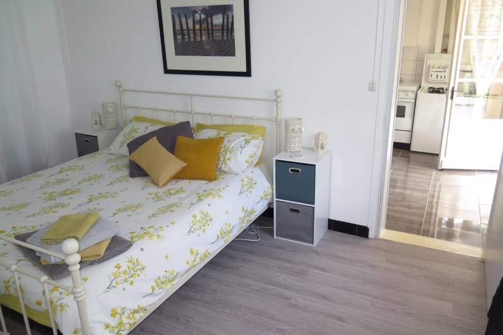 Les Petits self contained 2 bedroom apartment Molieres (Dordogne) Extérieur photo