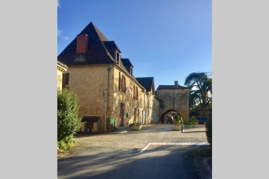 Les Petits self contained 2 bedroom apartment Molieres (Dordogne) Extérieur photo