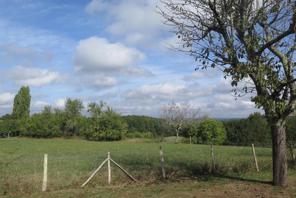 Les Petits self contained 2 bedroom apartment Molieres (Dordogne) Extérieur photo