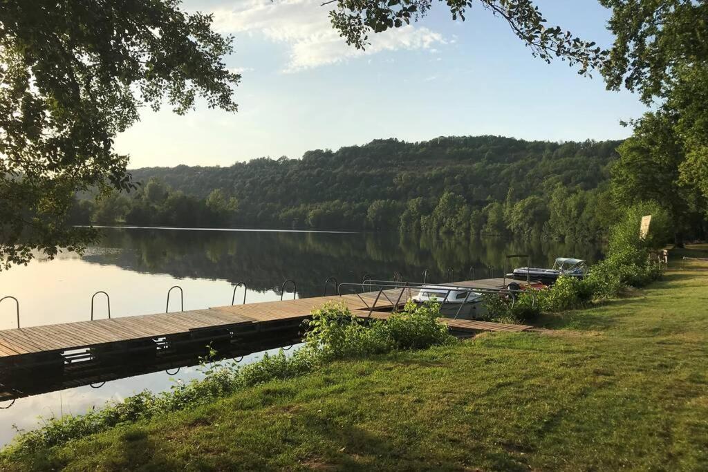 Les Petits self contained 2 bedroom apartment Molieres (Dordogne) Extérieur photo