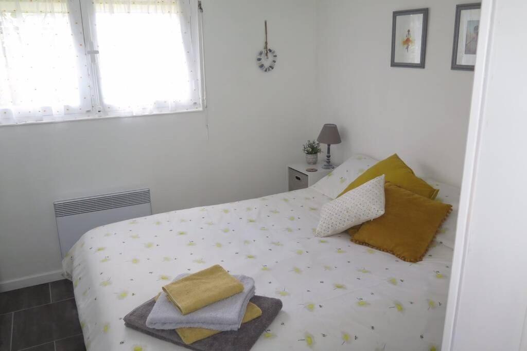Les Petits self contained 2 bedroom apartment Molieres (Dordogne) Extérieur photo